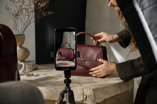 Produktion eines mobilen Produktvideos für Social-Media-Werbung